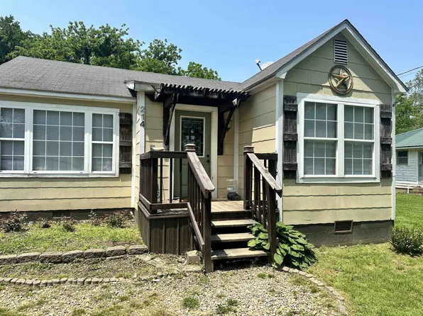 214 Williams St, Hornbeak, TN 38232