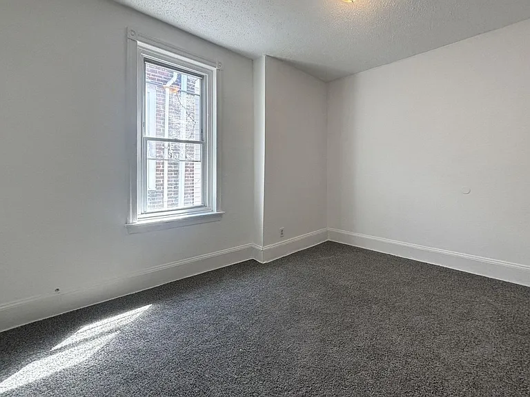 5156 Wakefield St — Photo 4