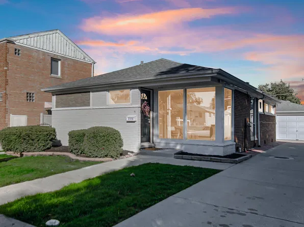 5237 S Natoma Ave, Chicago, IL 60638