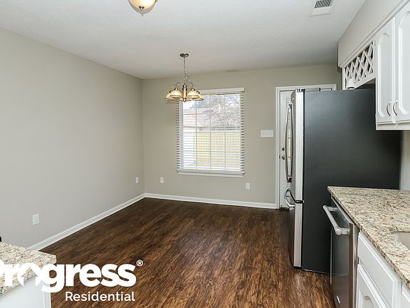 4th image of 1644 Raybrad Dr