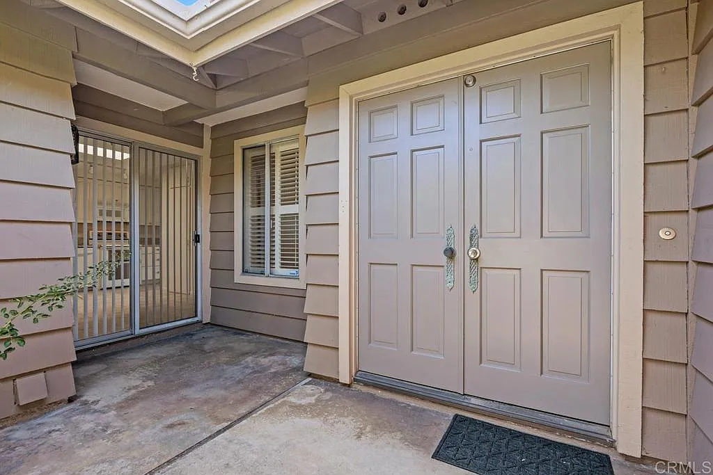 2 bed, 1344 sqft, $5,495 — Photo 2