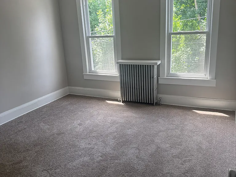 423 Mauch Chunk St — Photo 9