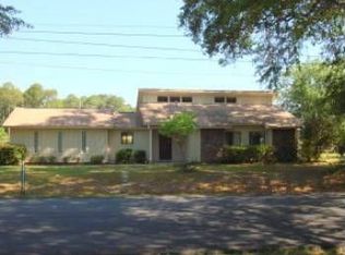 900 Pineview Dr, Valdosta, GA 31602