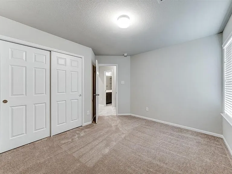 2702 Golden Hills Ct — Photo 20