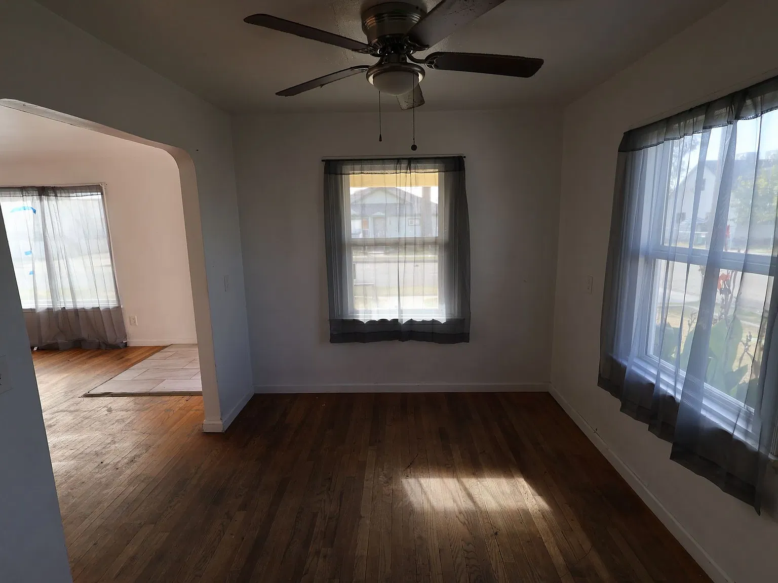 3 Bedroom 1 Bathroom House available in Oildale! — Photo 4