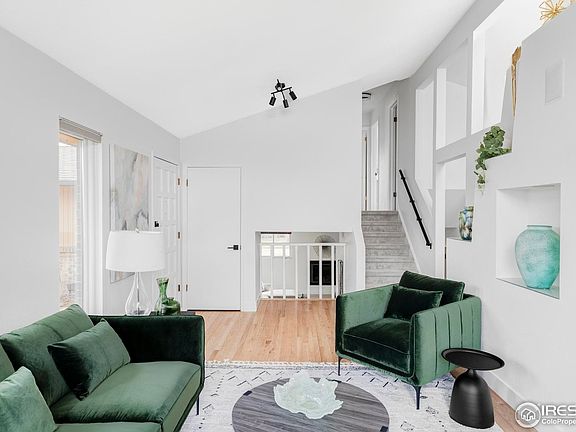 4th image of 590 Yuma Cir