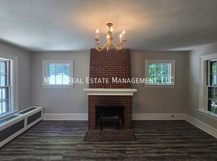 113 Winthrop St APT 6, Augusta, ME 04330
