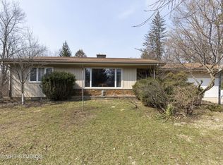 1005 S River Rd, McHenry, IL 60051