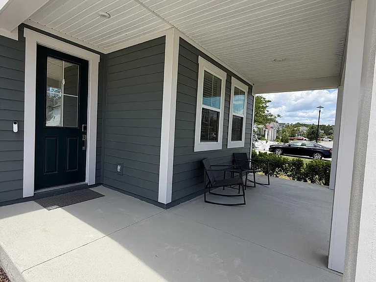 467 Blue Daze St — Photo 18