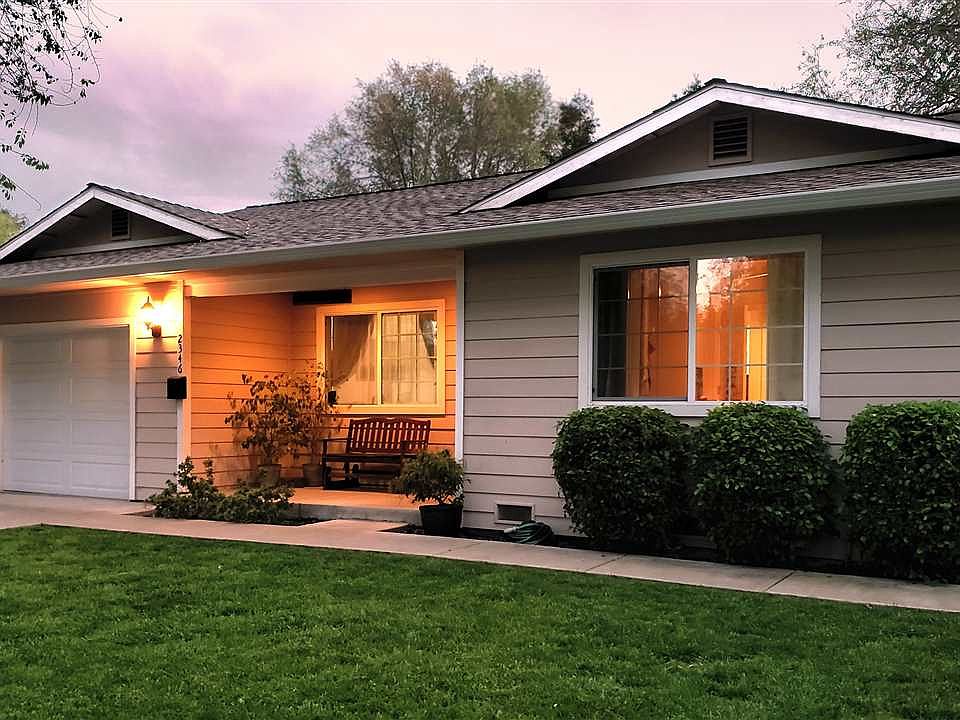 1st image of 2346 Mountain View Dr