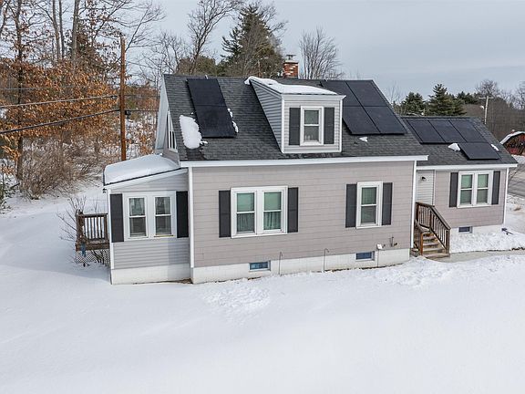 3rd image of 371 Loudon Road