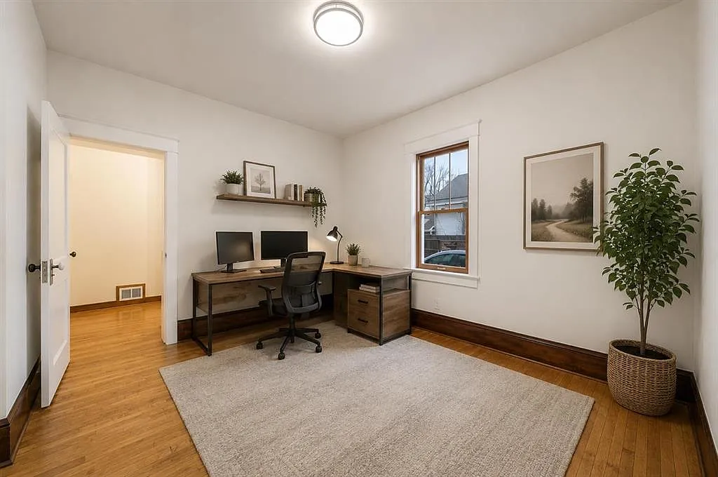 3 bed, 2703 sqft, $3,000 — Photo 2
