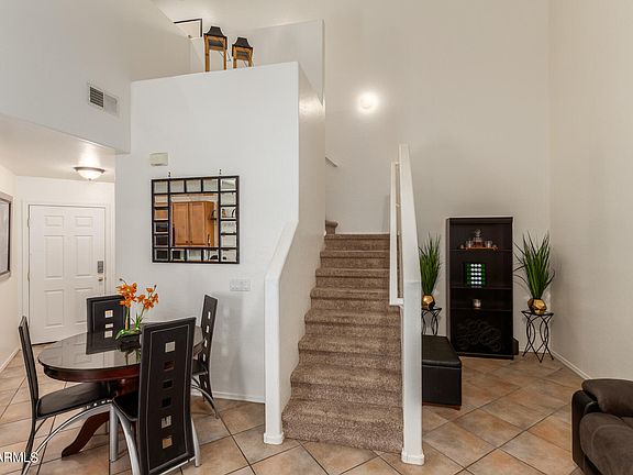 2nd image of 2027 E UNIVERSITY Drive #140