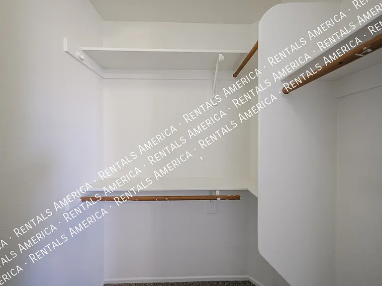 16195 W Lincoln St — Photo 25