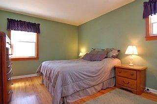 3rd image of 109 N Winston Dr