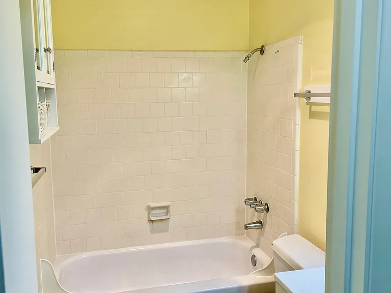 1301 Iowa St #14B — Photo 15