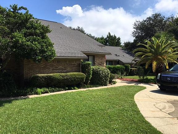 2nd image of 728 Bayou Dr