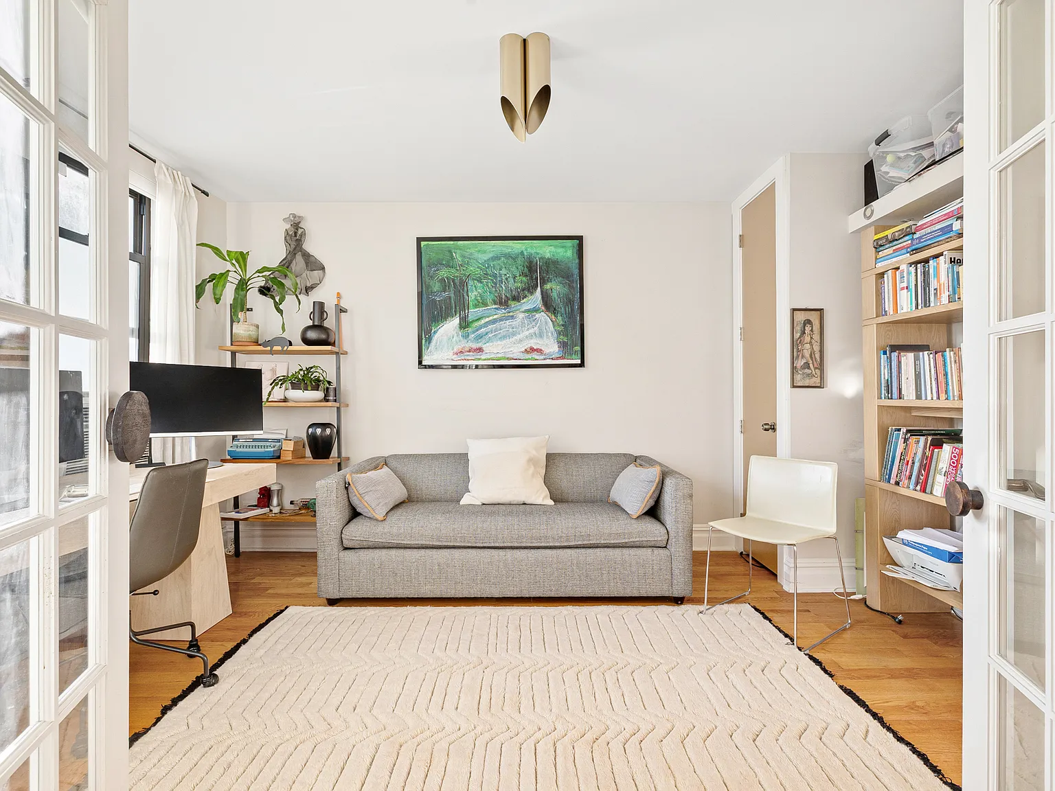 835 Riverside Drive — Photo 4