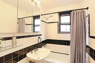 Sold by Citi Habitats