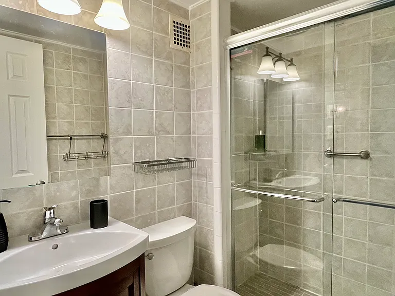4420 Briarwood Ct N #24 — Photo 10