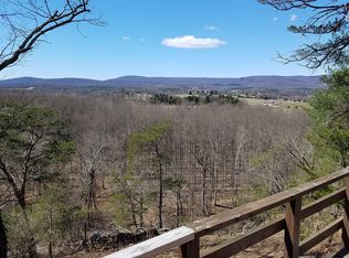 303 Bluff Trl, Gerrardstown, WV 25420