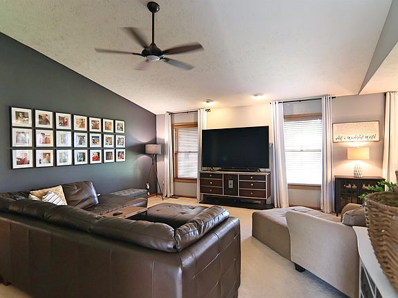 4th image of 2704 Anthony Ave