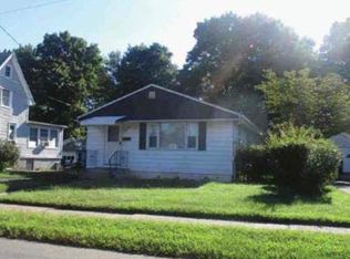 535 Pine Rock Ave, Hamden, CT 06514