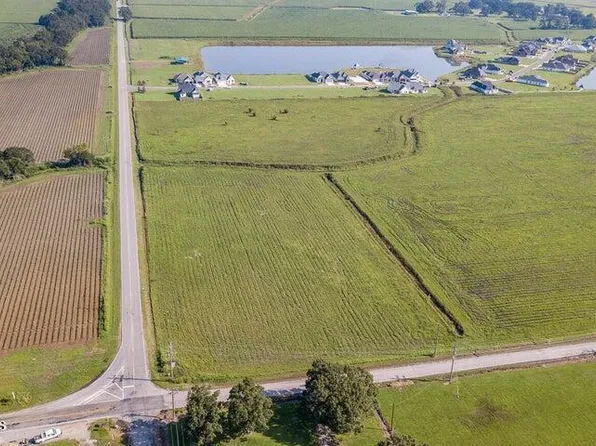1500 Chemin Agreable Rd, Youngsville, LA 70592