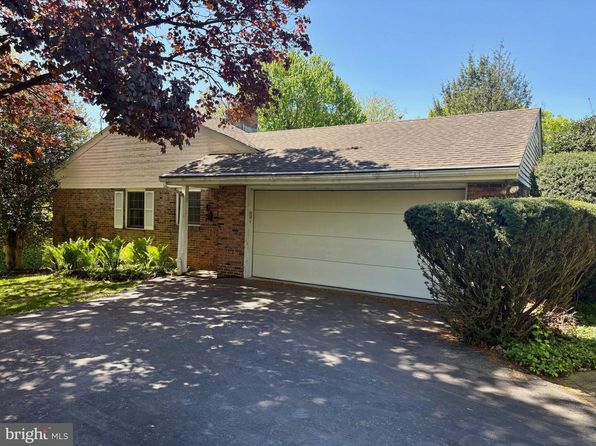 5 Jeffrey Rd, Reading, PA 19601