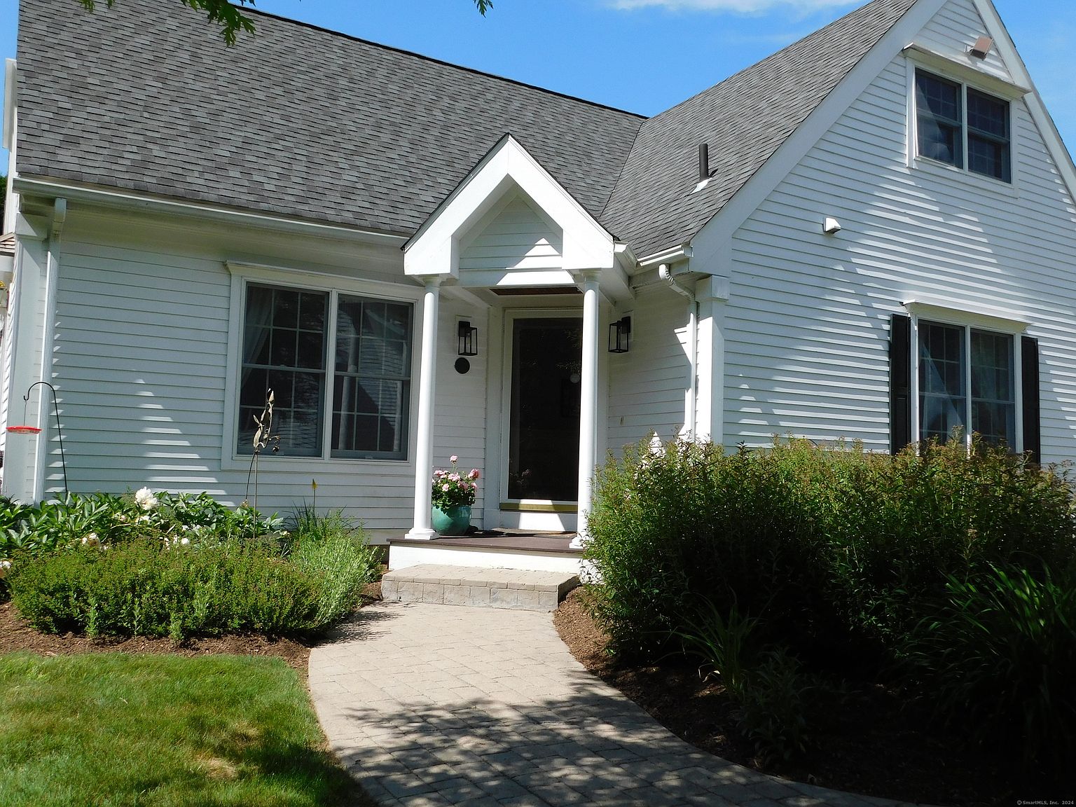 1 Augusta Cir #1, Moodus, CT 06469 | Zillow