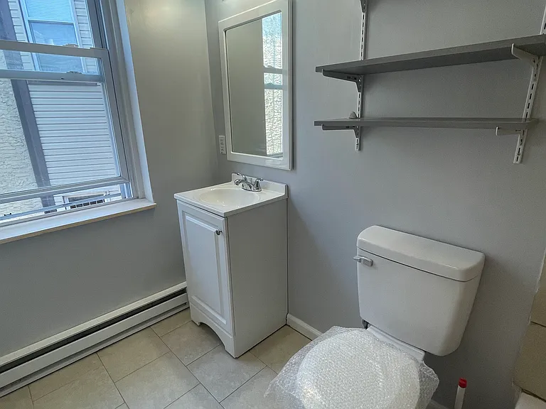 338 N 63rd St #2B — Photo 10