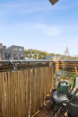 Sold by Douglas Elliman | media 20