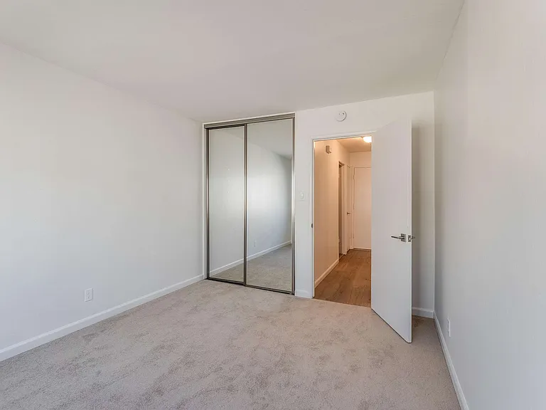 2225_Channing_Way_Unit_303 Berkeley California 24_12012022