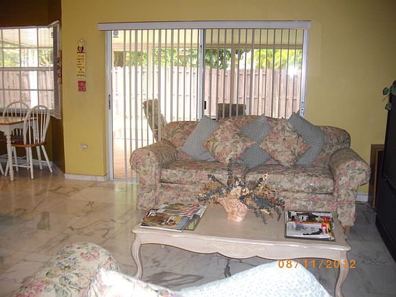 Ample family and terrace