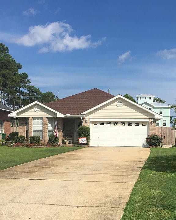 1st image of 424 Pristine Water Ln