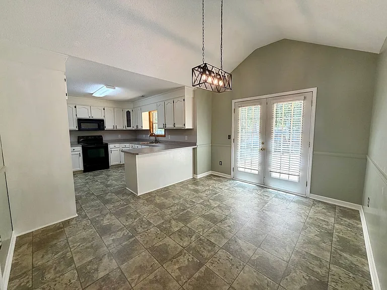 2915 Baigo Ct — Photo 3