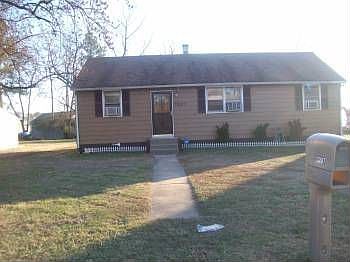 1st image of 3207 Howard St