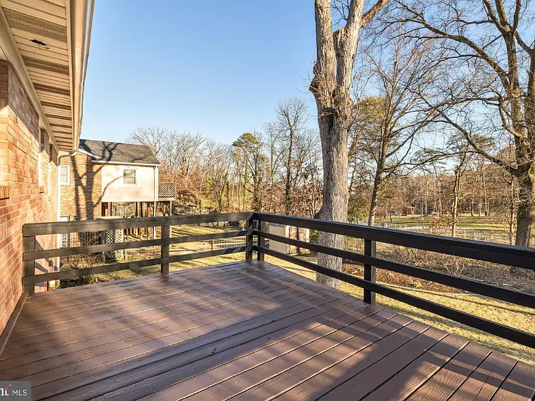 6409 Forest Rd #A — Photo 10