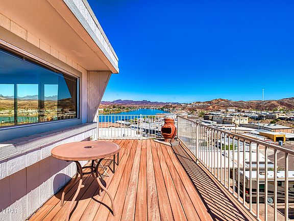 3rd image of 10185 Marina Way