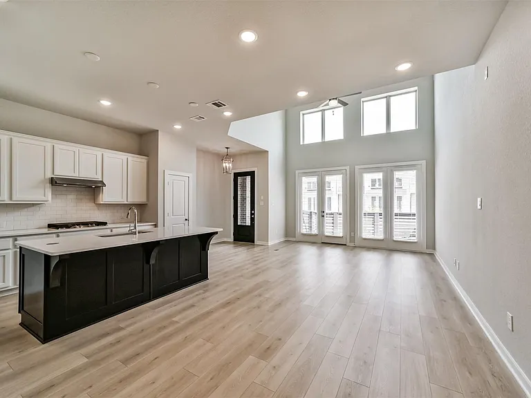 16519 Texas Hill Country Rd — Photo 11