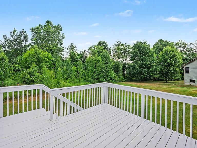 352 Laurel Wood St — Photo 20