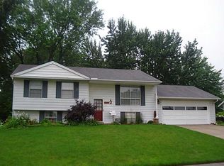 1809 Marinette Dr, Springfield, OH 45503