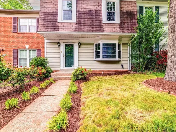 10885 Oak Green Ct, Burke, VA 22015