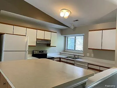 42715 Lilley Pointe Dr #108 — Photo 12