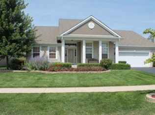 332 Weymouth Ave, Elgin, IL 60124