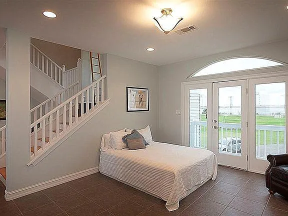 3770 Martin Luther King Jr Dr — Photo 17