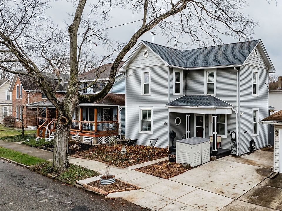 1st image of 115 Arnold Ave