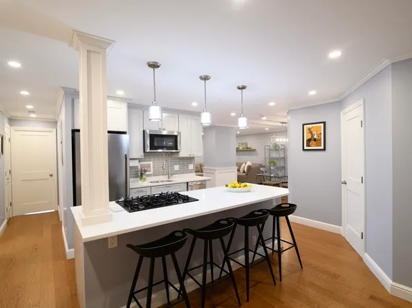 65 E India Row APT 9C, Boston, MA 02110