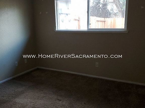 4th image of 6137 Terrell Dr