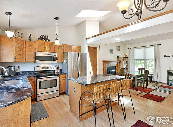 3rd image of 2164 Dogwood Cir